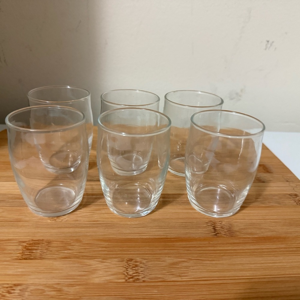 Reusable Cup Shooter Size 3 oz. for Dessert/Parfait/Shots
Clear Glass 6 total